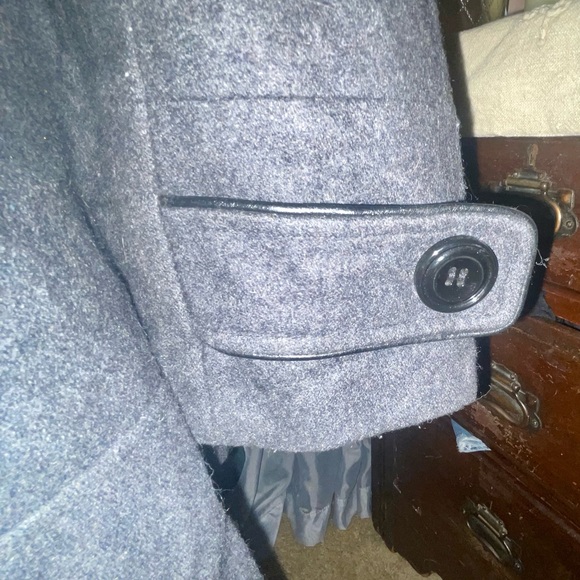 Guess womens wool overcoat, size M - Picture 3 of 9